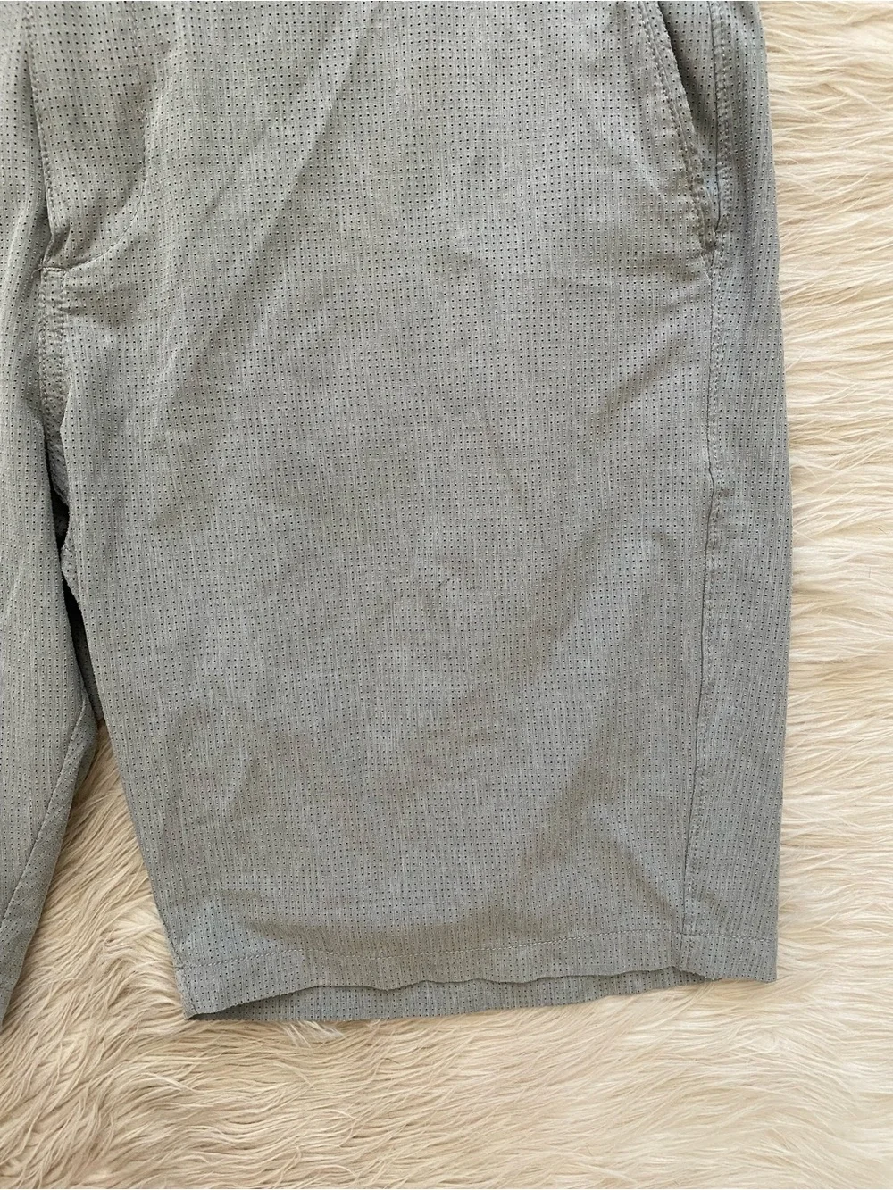 Linksoul Boardwalker AC Short Grey Perforated Fabric 9” Inseam Golf Sporty 34
